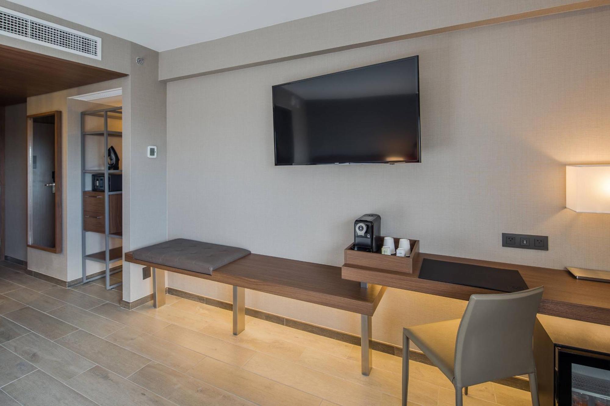 Ac Hotel By Marriott Guadalajara Expo Zapopan Eksteriør billede