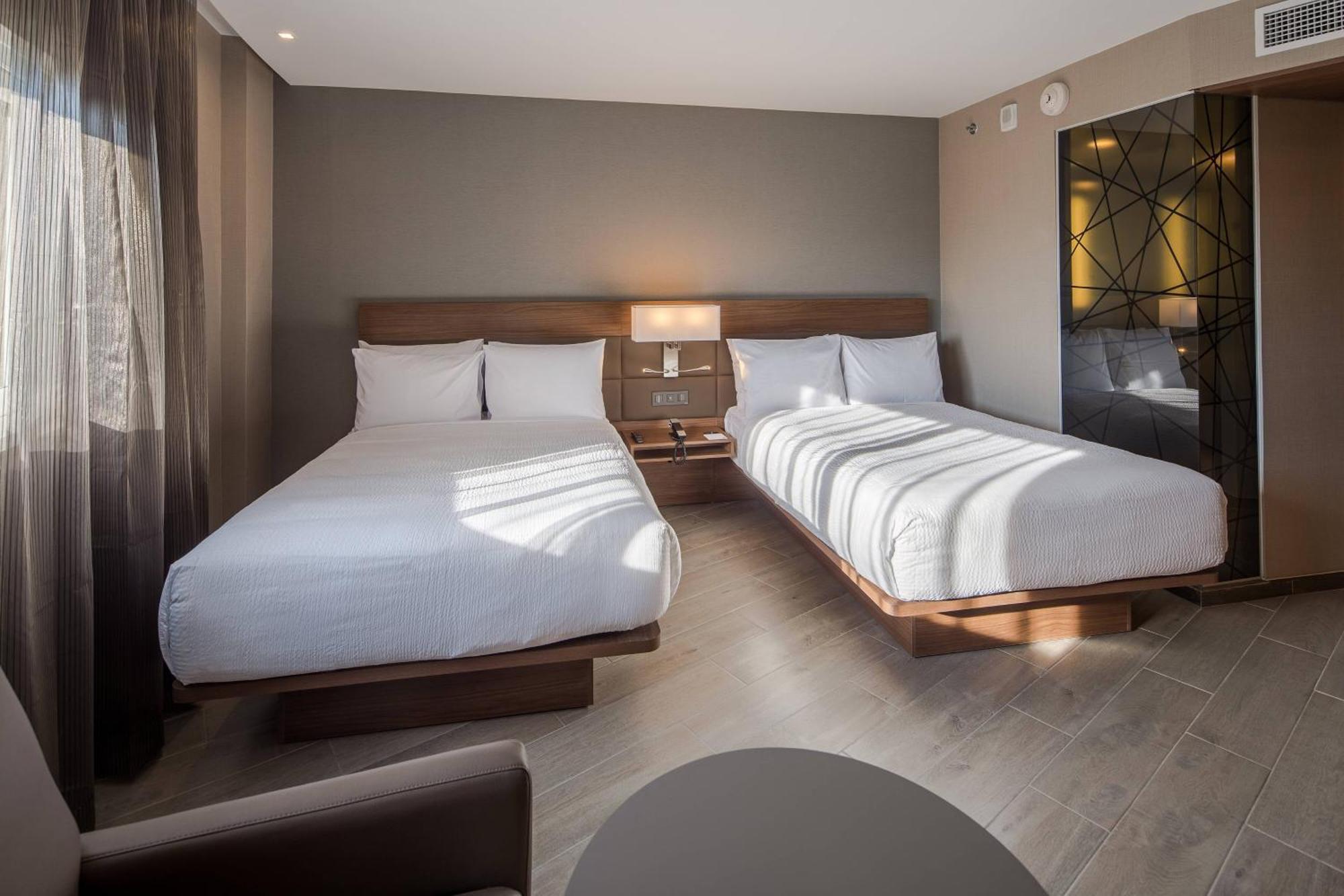 Ac Hotel By Marriott Guadalajara Expo Zapopan Eksteriør billede