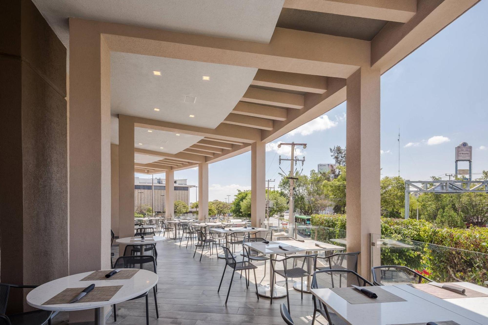 Ac Hotel By Marriott Guadalajara Expo Zapopan Eksteriør billede